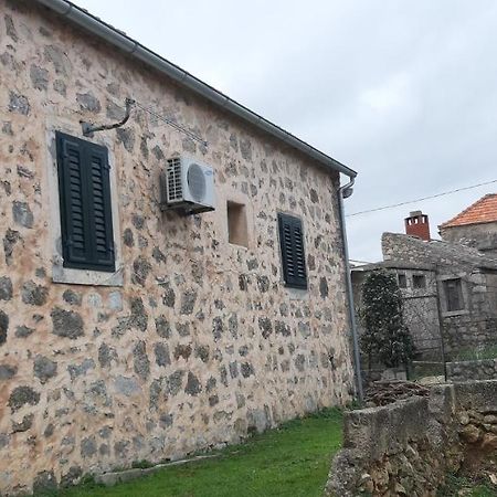 Apartman Bogdan Jelsa  Exterior photo